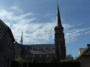 De fraaie Sint Jans Onthoofdingkerk in Liempde